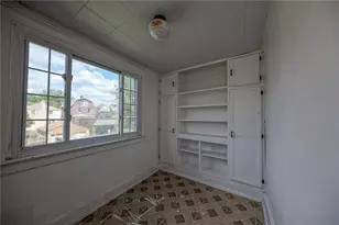 121 W Stanton Ct, Pittsburgh, PA 15201 - Photo 11