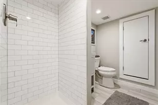 5250 Harrison, Pittsburgh, PA 15201 - Photo 29