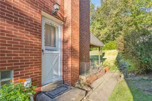 2211 Lucina Ave, Pittsburgh, PA 15210 - Photo 3