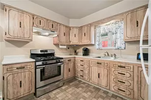 4927 Hatfield St, Pittsburgh, PA 15201 - Photo 9
