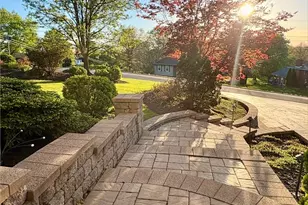 5122 Leroy Dr, Hampton, PA 15044 - Photo 3