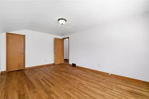 1134 Peermont Ave, Pittsburgh, PA 15216 - Photo 17