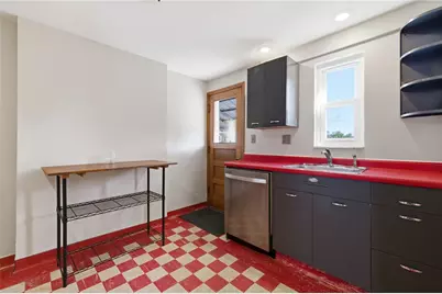 1134 Peermont Ave, Pittsburgh, PA 15216 - Photo 13