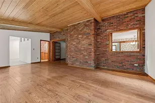 224 Thornberry Dr, Pittsburgh, PA 15235 - Photo 17