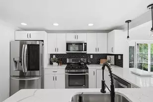 637 Kelso Rd, Pittsburgh, PA 15243 - Photo 21
