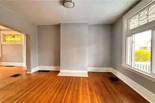 2933 Voelkel Ave, Pittsburgh, PA 15216 - Photo 7