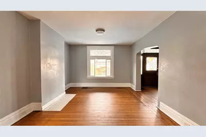 2933 Voelkel Ave, Pittsburgh, PA 15216 - Photo 9