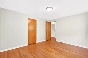 3975 Green Valley Dr, Hampton, PA 15116 - Photo 17