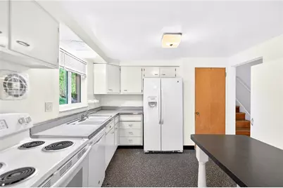 3975 Green Valley Drive, Hampton, PA 15116 - Photo 9