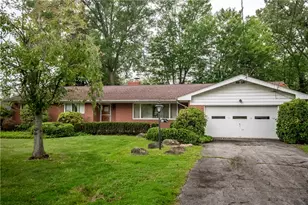 519 N Hermitage Rd, Hermitage, PA 16148 - Photo 1