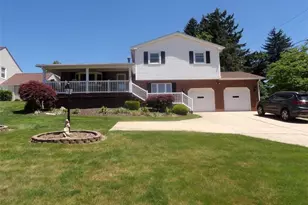 571 Seventh St, Sharpsville, PA 16150 - Photo 1