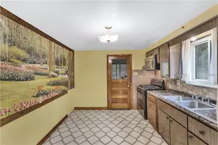 237 Byron Rd, Ross Twp, PA 15237 - Photo 7