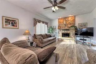 131 Mt Vernon Dr, Elizabeth Twp/Boro, PA 15135 - Photo 7