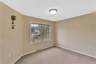 699 Surfside Dr, Pittsburgh, PA 15239 - Photo 23
