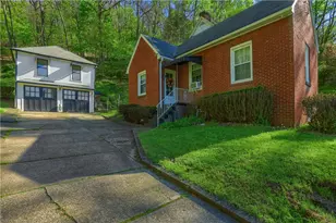 687 Valley Rd, Harmony Township, PA 15003 - Photo 5