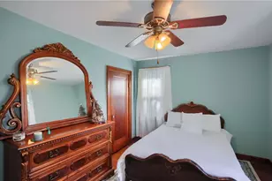 687 Valley Rd, Harmony Township, PA 15003 - Photo 21