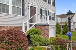 218 Horse Shoe Dr, Findlay Township, PA 15026 - Photo 3