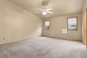 2757 Edith St, Lower Burrell, PA 15068 - Photo 13