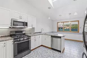 2757 Edith St, Lower Burrell, PA 15068 - Photo 9