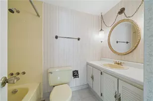 2125 Berkshire Dr, Monroeville, PA 15146 - Photo 31