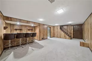 2125 Berkshire Dr, Monroeville, PA 15146 - Photo 33