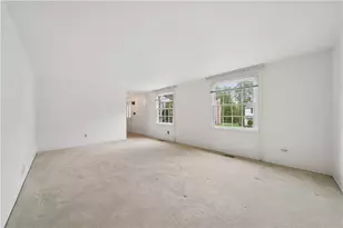 2125 Berkshire Dr, Monroeville, PA 15146 - Photo 5