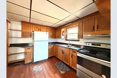 121 Elizabeth Ave, Evans City, PA 16033 - Photo 11