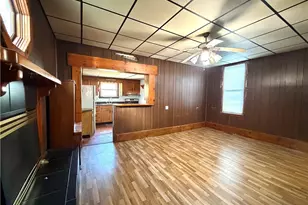 121 Elizabeth Ave, Evans City, PA 16033 - Photo 9