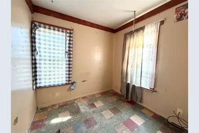 121 Elizabeth Ave, Evans City, PA 16033 - Photo 21