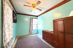 121 Elizabeth Ave, Evans City, PA 16033 - Photo 17
