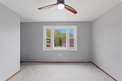 148 Dorothy Dr, Pittsburgh, PA 15235 - Photo 11