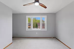 148 Dorothy Dr, Pittsburgh, PA 15235 - Photo 11