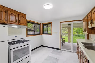 148 Dorothy Dr, Pittsburgh, PA 15235 - Photo 13