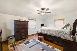 1136 Peermont Ave, Pittsburgh, PA 15216 - Photo 15