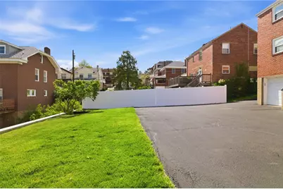 1136 Peermont Ave, Pittsburgh, PA 15216 - Photo 43
