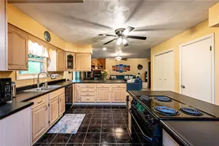 691 Adele Dr, North Huntingdon, PA 15642 - Photo 33