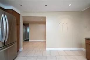 1922 Harcum Wy, Pittsburgh, PA 15203 - Photo 5