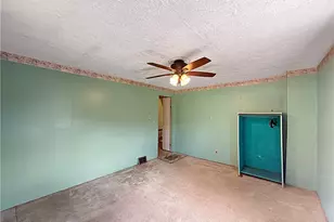 219 Ridgemont Dr, Big Beaver, PA 16115 - Photo 23