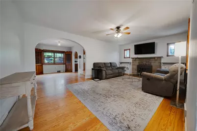 657 Lakeview Dr, South Strabane, PA 15301 - Photo 13