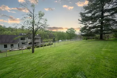 657 Lakeview Dr, South Strabane, PA 15301 - Photo 7