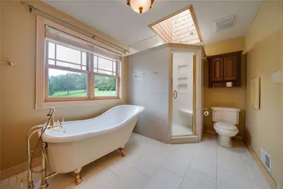 657 Lakeview Dr, South Strabane, PA 15301 - Photo 33