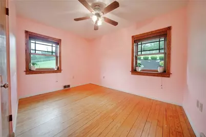 657 Lakeview Dr, South Strabane, PA 15301 - Photo 25