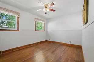 221 E Edgewood Ave, New Castle, PA 16105 - Photo 13