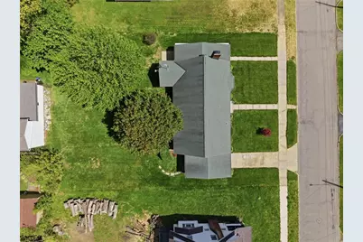 221 E Edgewood Avenue, New Castle, PA 16105 - Photo 27