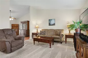 101 Kelly Blvd, Slippery Rock, PA 16057 - Photo 15