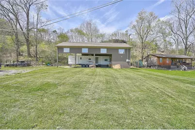126 Dockside Ln, Brady's Bend Township, PA 16028 - Photo 1