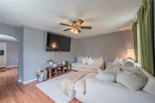 1628 21st Ave, Patterson Township, PA 15010 - Photo 5