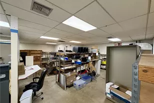 303 W Barr St, McDonald, PA 15057 - Photo 9