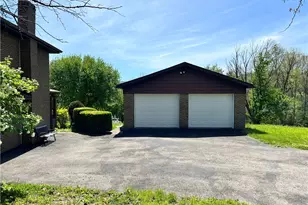 880 Pizza Barn Rd, Derry Township, PA 15717 - Photo 9