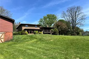 880 Pizza Barn Rd, Derry Township, PA 15717 - Photo 5